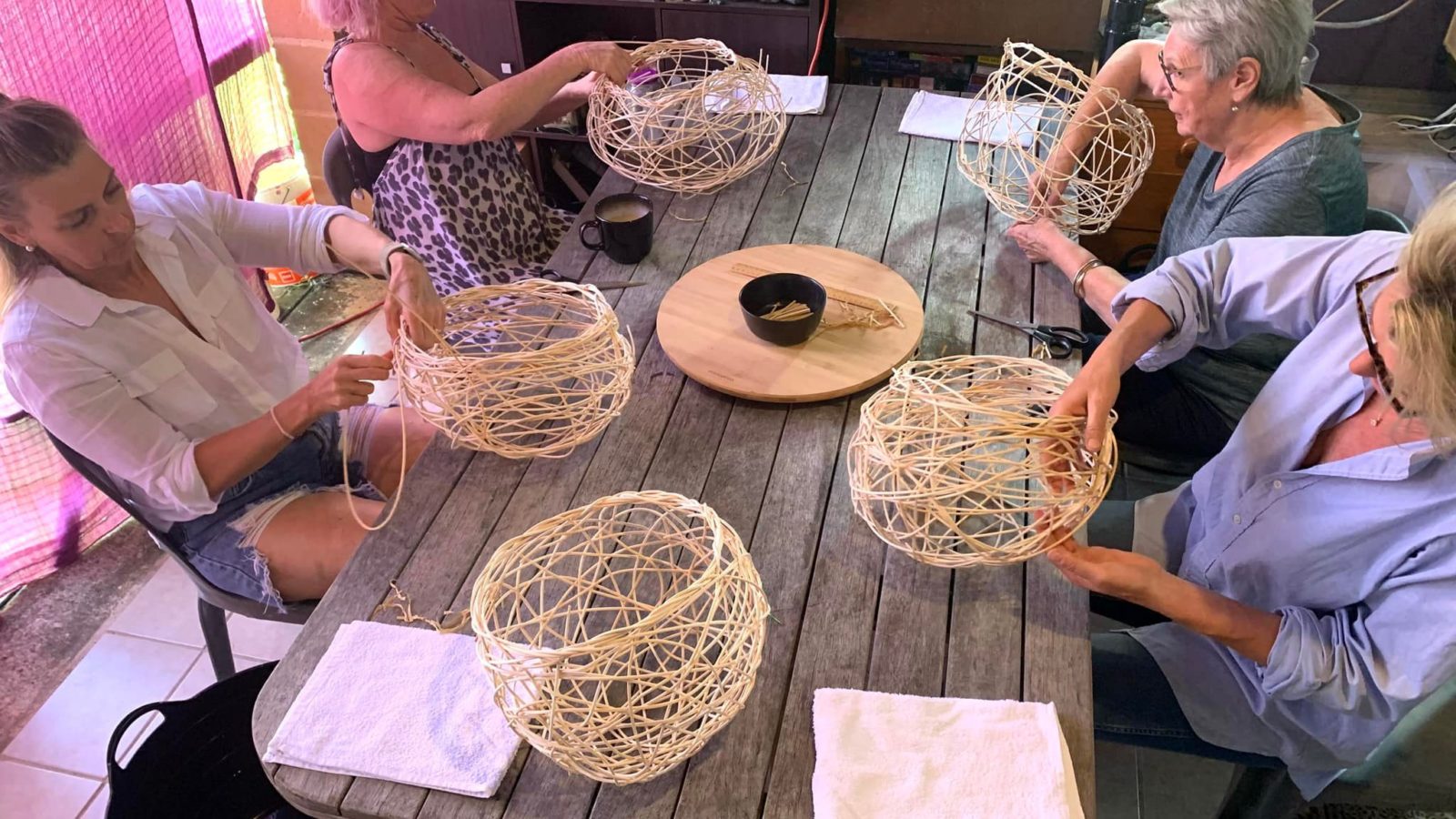 Basket weaving workshop at Pearl and Stone by Jen