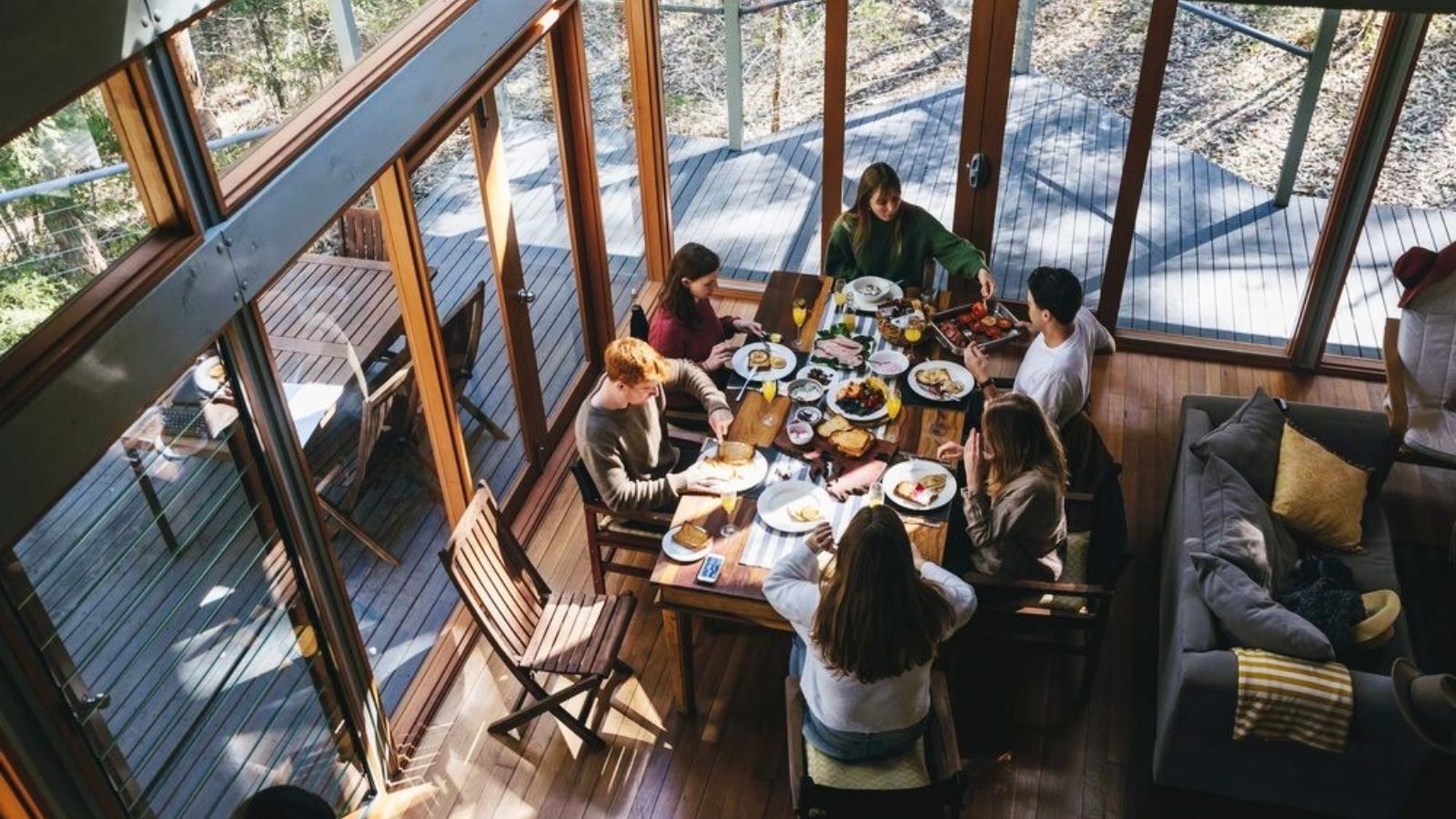 Bombah Point Eco Cottages interior dining group