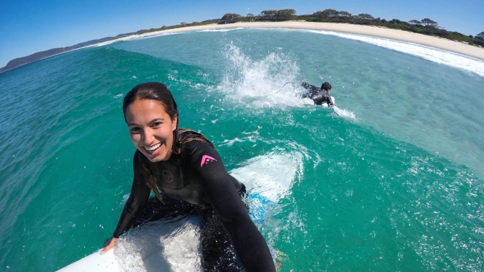 Seven Mile Beach, Forster surfing