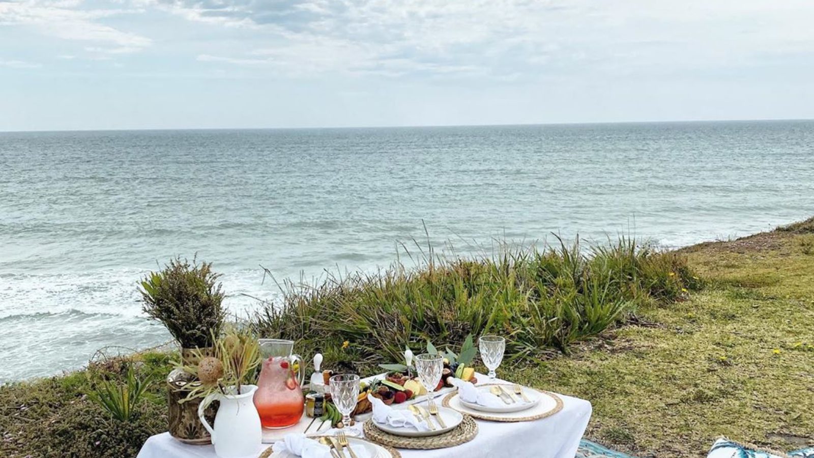 Wild Feast Grazing Co ocean view picnic