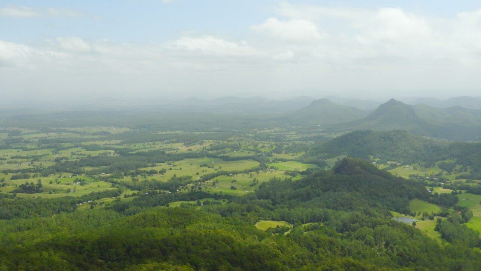 Flat Rock Lookout in Coorabakh National Park